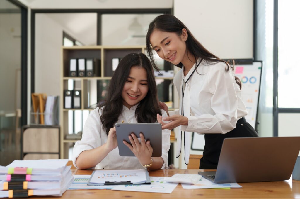 Personal Woman Investment Tips & Tricks